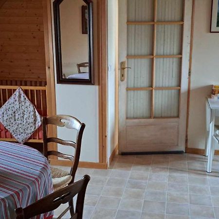 Location A Coucy Le Chateau Buitenkant foto