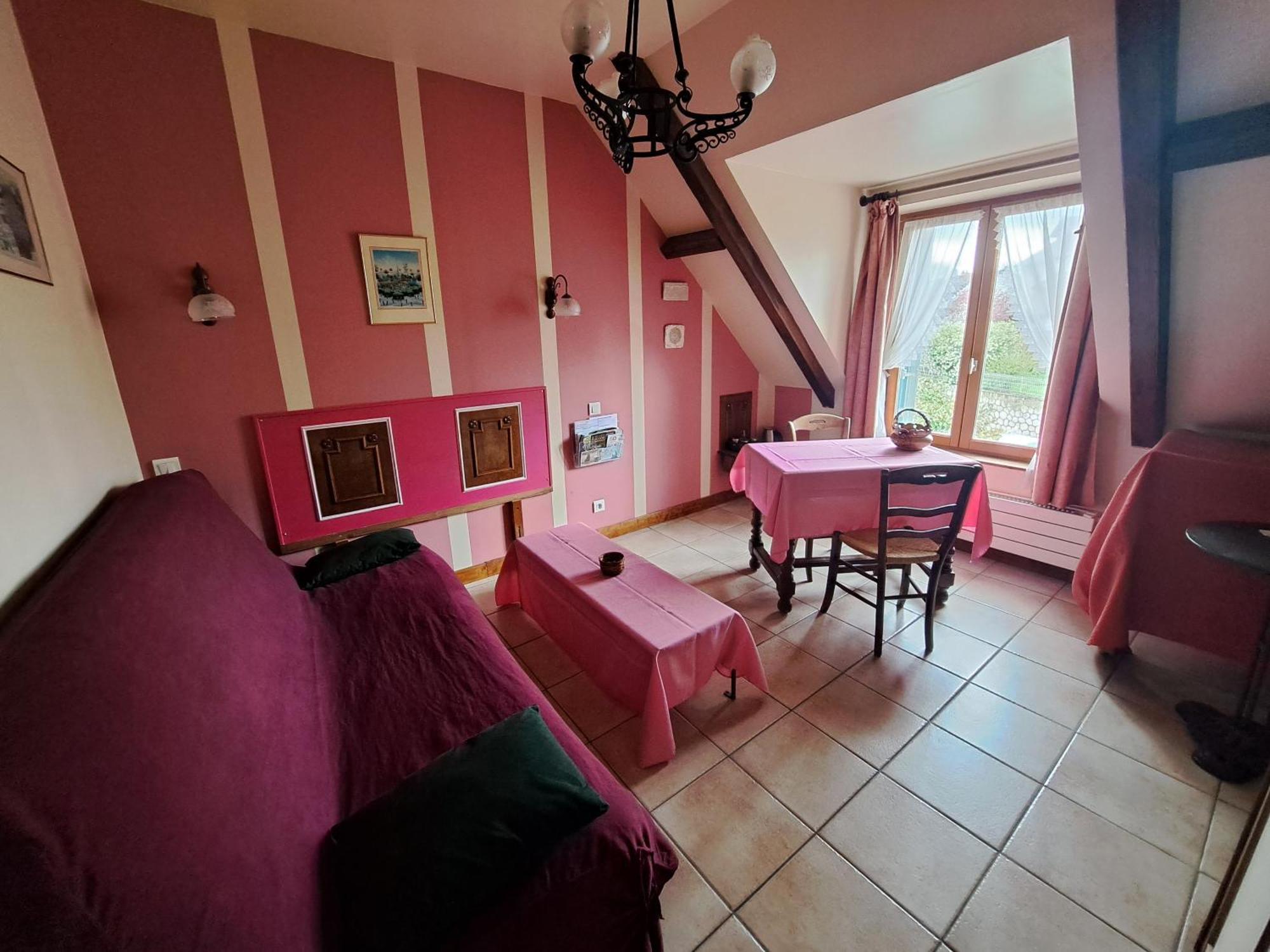 Location A Coucy Le Chateau Buitenkant foto